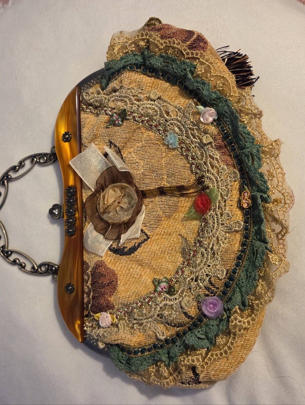 Vintage-Inspired Floral Lace Handbag in Gold and Green